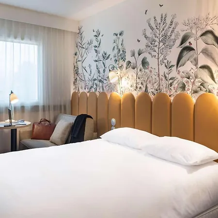 Hotel Ibis Styles Pontivy Centre Bretagne Exterior foto